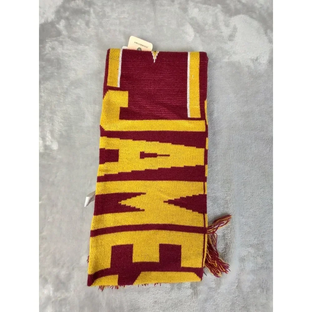 Forever Collectibles Scarf Cleveland Cavaliers Lebron James #23 NBA Licensed New